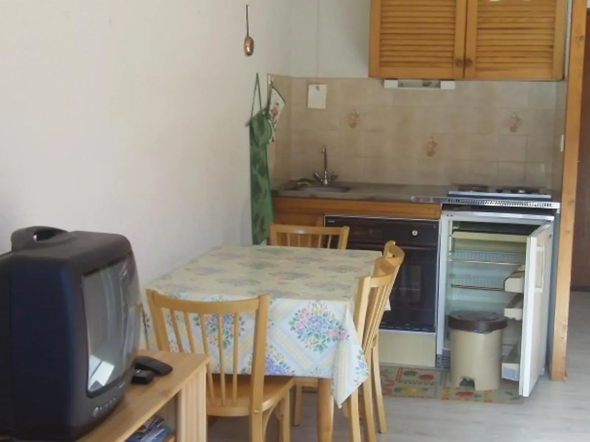 Apartment Studio Mont-Dore, 1 Piece, 4 Personnes - Fr-1-415-54
